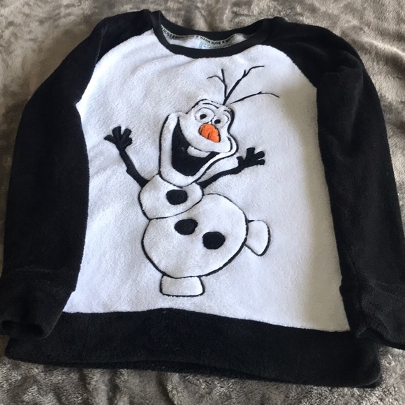 olaf sweater